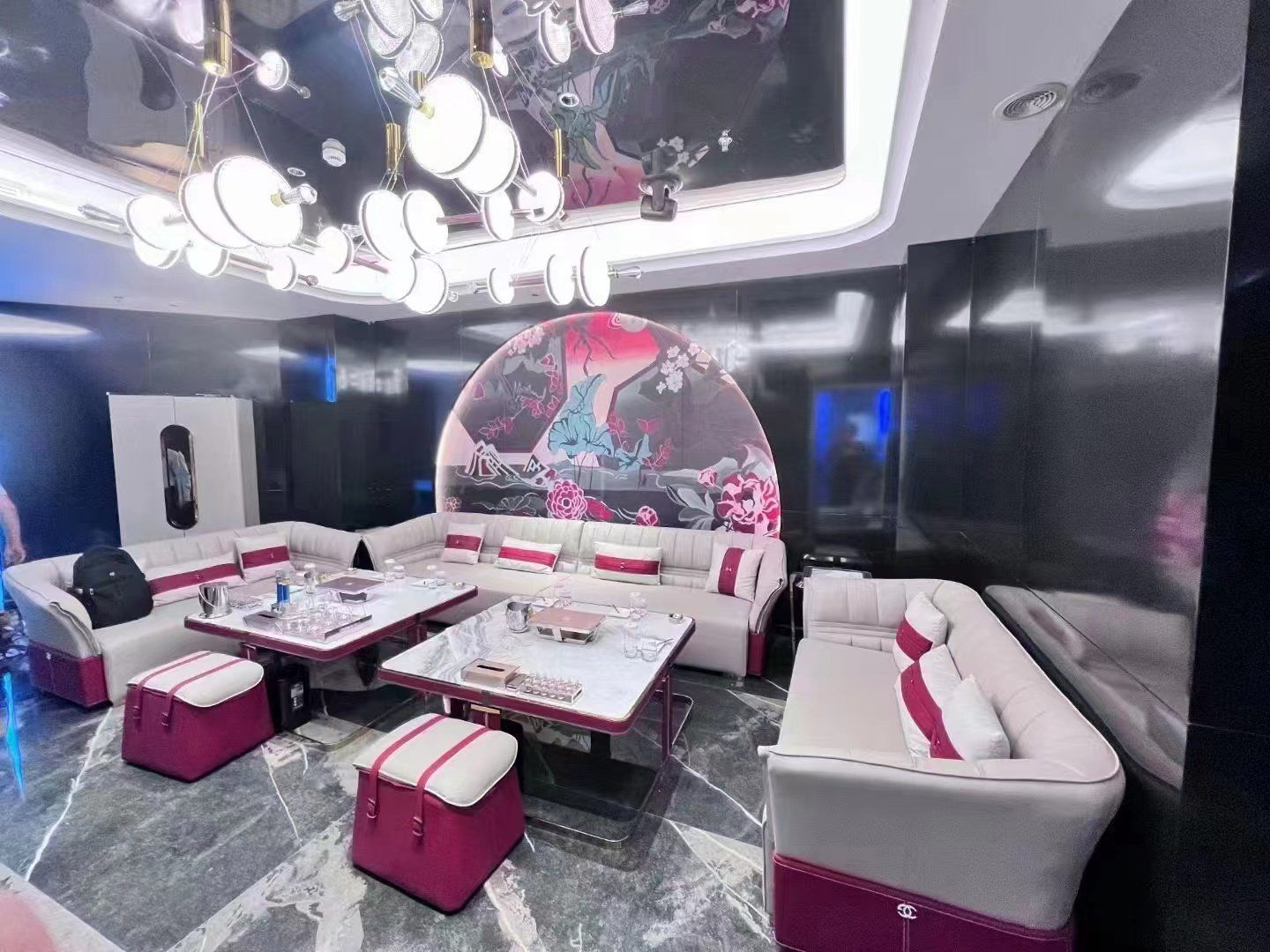 武汉中低端商务ktv选择指南-硚口区ktv预定